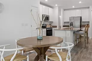 669 Bell Prairie Cir, Lake Wales, FL 33859 - Photo 8