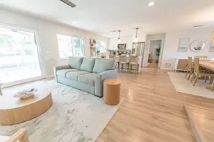 1472 47th Ave NE, Saint Petersburg, FL 33703 - Photo 18