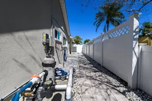 1472 47th Ave NE, Saint Petersburg, FL 33703 - Photo 48