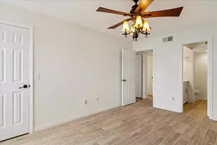 4617 Gate Pl, Orlando, FL 32811 - Photo 18