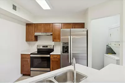 4617 Gate Pl #105, Orlando, FL 32811 - Photo 14