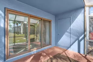 4848 Marks Terrace, Orlando, FL 32811 - Photo 16