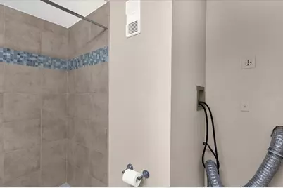 4848 Marks Terrace #400, Orlando, FL 32811 - Photo 12