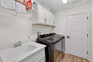 7022 Minchew Cir, The Villages, FL 34762 - Photo 24