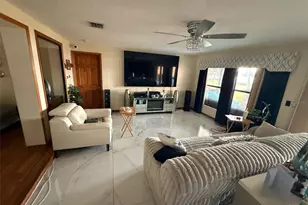 5720 Padgett Cir, Orlando, FL 32839 - Photo 6