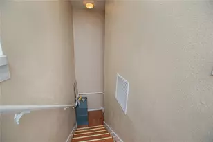 3936 Pemberly Pines Cir, Saint Cloud, FL 34769 - Photo 10