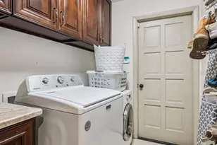 6054 Marlberry Dr, Orlando, FL 32819 - Photo 36