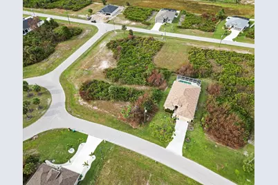 442 Albatross Road, Rotonda West, FL 33947 - Photo 2