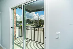 284 N Oak Ave, Sanford, FL 32771 - Photo 2