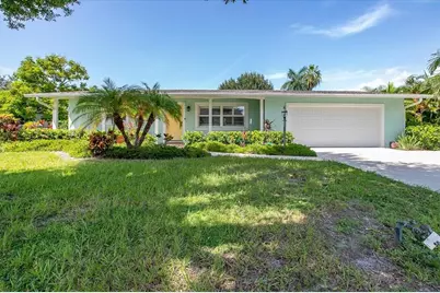 5724 10th Avenue Drive W, Bradenton, FL 34209 - Photo 1