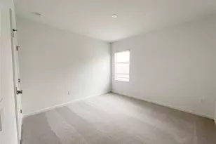 709 Peroni Ave, Debary, FL 32713 - Photo 4