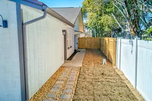 20 Woodlands Cir, Ormond Beach, FL 32174 - Photo 24