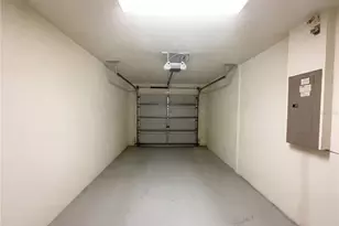 4126 Key Thatch Dr, Tampa, FL 33610 - Photo 6