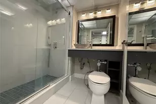 151 E Washington St, Orlando, FL 32801 - Photo 16