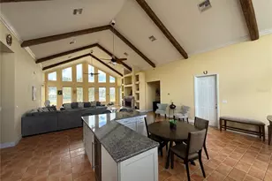 186 S Bear Pointe Dr, Lake Placid, FL 33852 - Photo 8
