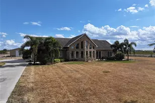 186 S Bear Pointe Dr, Lake Placid, FL 33852 - Photo 16