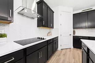 748 Trillium Ct, Debary, FL 32713 - Photo 8