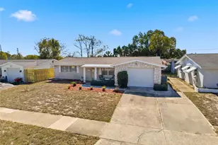 5346 Mosaic Dr, Holiday, FL 34690 - Photo 2