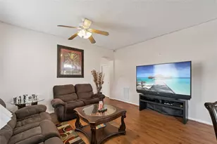 367 Hickory Springs Pl, Debary, FL 32713 - Photo 6