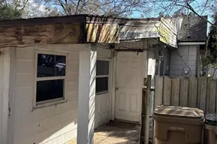 31526 Vine St, Sorrento, FL 32776 - Photo 10