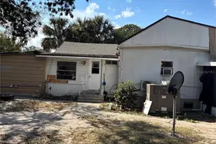 31526 Vine St, Sorrento, FL 32776 - Photo 6