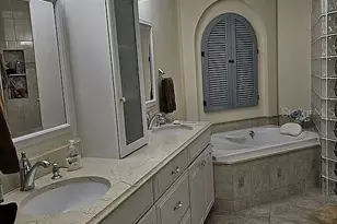 618 Crossfield Cir, Venice, FL 34293 - Photo 10