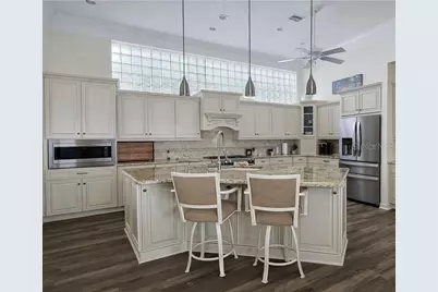 618 Crossfield Circle #37, Venice, FL 34293 - Photo 2