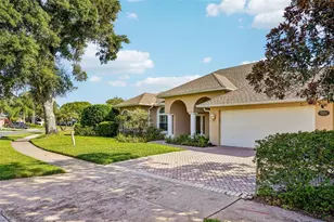 1500 Edgewater Dr, Mount Dora, FL 32757 - Photo 32