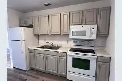 3112 Avenue V NW #B, Winter Haven, FL 33881 - Photo 8