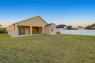 15692 Lemon Fish Dr, Lakewood Ranch, FL 34202 - Photo 34