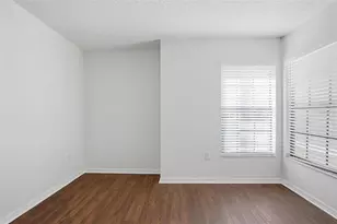 8050 Chadwick Dr, New Port Richey, FL 34654 - Photo 10