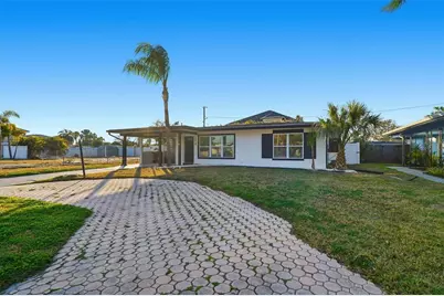 2470 Del Rio Way, Dunedin, FL 34698 - Photo 2