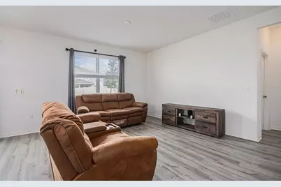 756 Rioja Drive, Minneola, FL 34715 - Photo 6