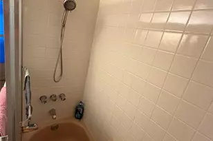 5121 9th St W, Bradenton, FL 34207 - Photo 6