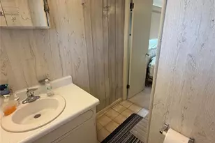 5121 9th St W, Bradenton, FL 34207 - Photo 12