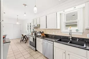 521 Sheridan Blvd, Orlando, FL 32804 - Photo 12