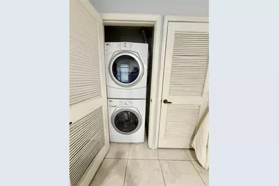 4562 Yellowgold Road E #102, Kissimmee, FL 34746 - Photo 10