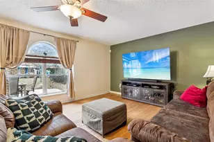 1709 W Marshall Lake Dr, Apopka, FL 32703 - Photo 8