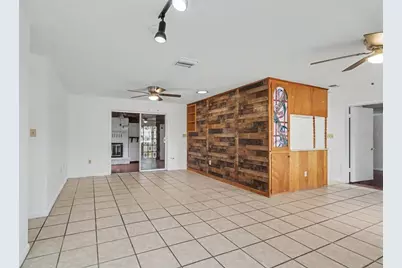 803 Carol Court, Tavares, FL 32778 - Photo 4