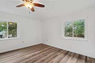 803 Carol Ct, Tavares, FL 32778 - Photo 22