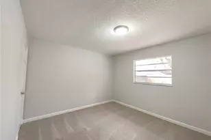 8318 Chenille Dr, Orlando, FL 32818 - Photo 12