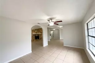 8318 Chenille Dr, Orlando, FL 32818 - Photo 8