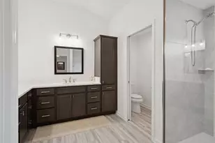 7492 Far Hills Loop, The Villages, FL 34762 - Photo 32