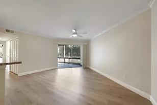 486 N Pin Oak Pl, Longwood, FL 32779 - Photo 4