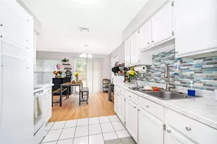 8126 Turkey Dr, Orlando, FL 32825 - Photo 10