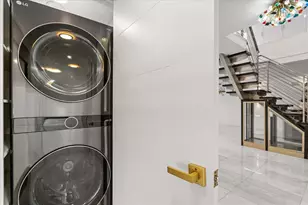 530 E Central Blvd, Orlando, FL 32801 - Photo 44