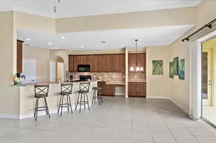 4743 Legacy Oaks Dr, Orlando, FL 32839 - Photo 8