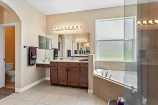 4743 Legacy Oaks Dr, Orlando, FL 32839 - Photo 18