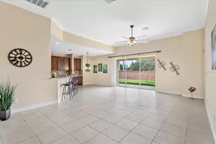 4743 Legacy Oaks Dr, Orlando, FL 32839 - Photo 6