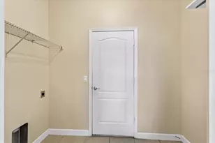 4743 Legacy Oaks Dr, Orlando, FL 32839 - Photo 26